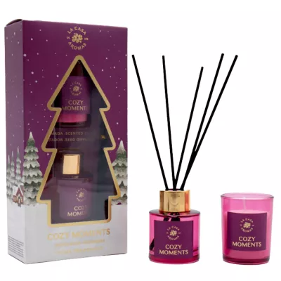 LA CASA DE LOS AROMAS X-MAS Zestaw świąteczny CZERWONE OWOCE patyczki zapachowe 50 ml + świeca 50 g
